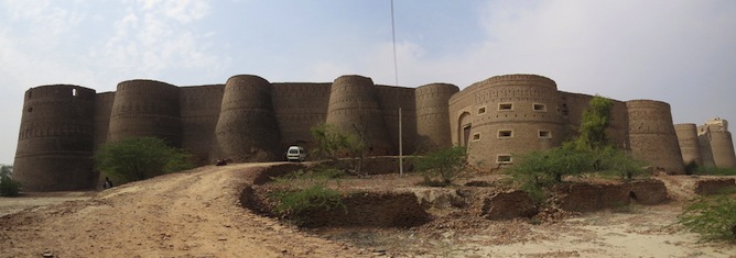 Derawar Fort