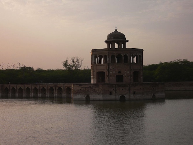 Hiran Minar