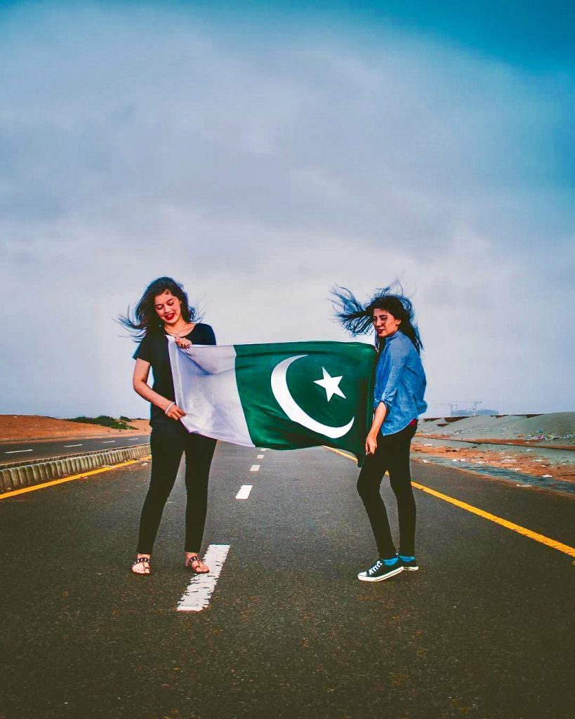 Clothing Tips for Female Trekkers in Pakistan - Pakistan Travel Blog
