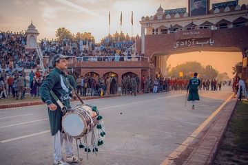 wagah border lahore pakistan