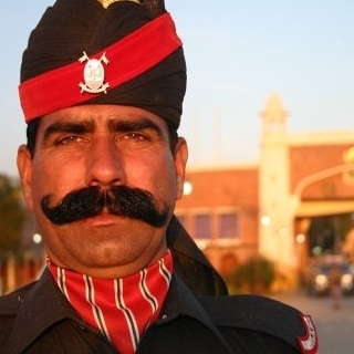wagah border lahore pakistan